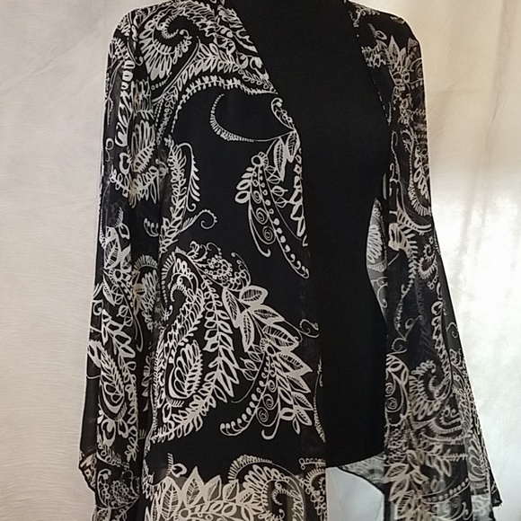 Navy blue and white sheer shrug - Picture 4 of 8